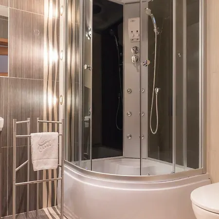 아파트 Jozefina 8 Dwupoziomowy Z Tarasem